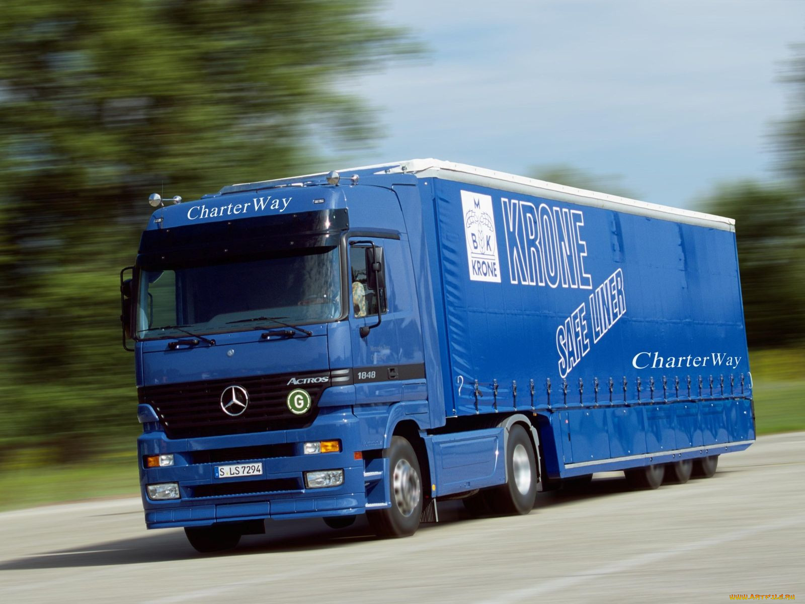 , mercedes, trucks